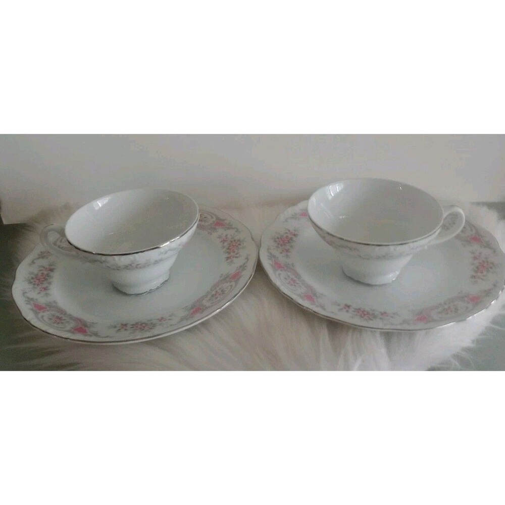 Vintage Style House Fine China Pompadour Set of 2 Cups & Saucers Floral GUC